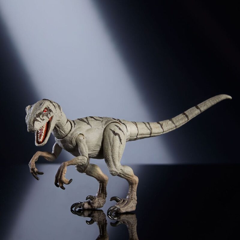 Jurassic World Hammond Collection Action Figure - Atrociraptor Ghost - Image 5