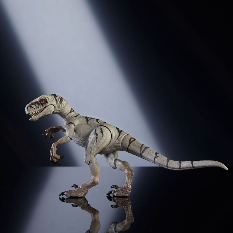 Jurassic World Hammond Collection Action Figure - Atrociraptor Ghost - Image 6